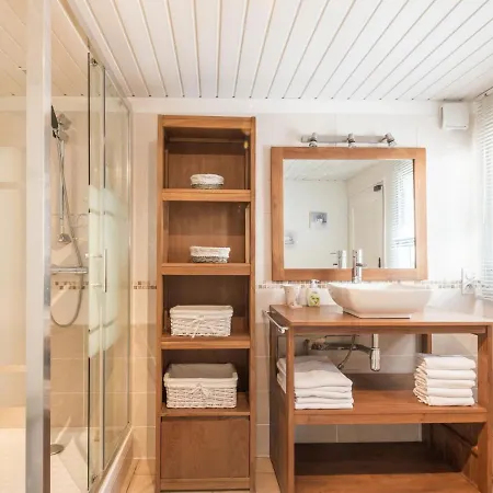 Simplistic With Terrace Holiday home *