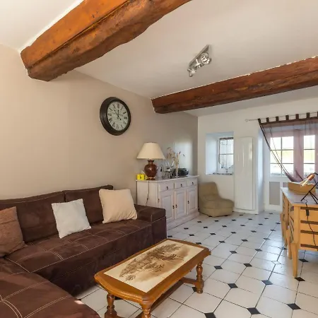 Simplistic With Terrace Holiday home
